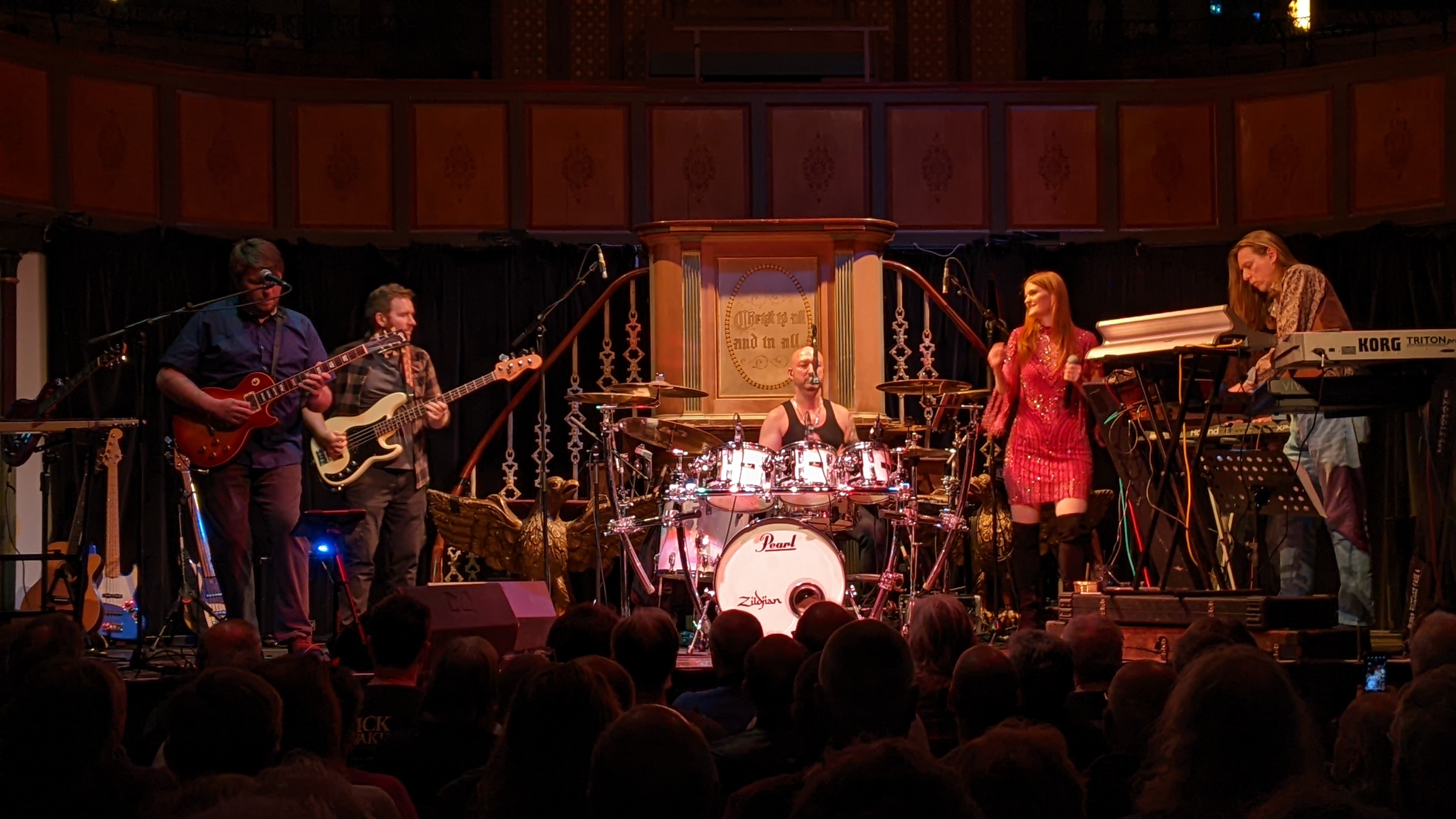 OliverWakemanBand2026-04-11YesFromAPageTourWorcesterUK (17).jpg